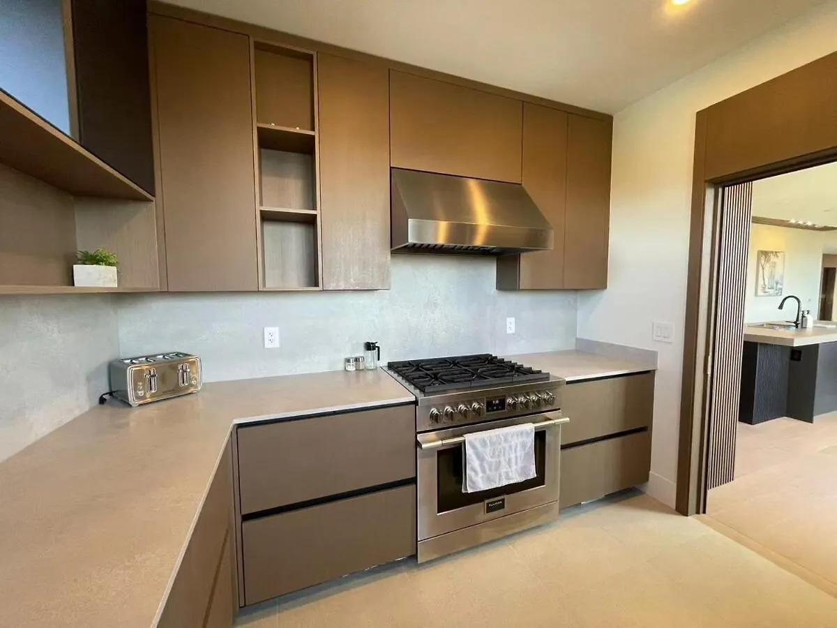 Stylish 6Br Retreat With Breathtaking Ocean Views Nanaimo